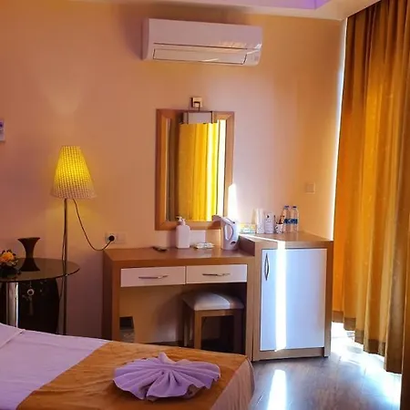 Hotell Kleopatra Ikiz Alanya