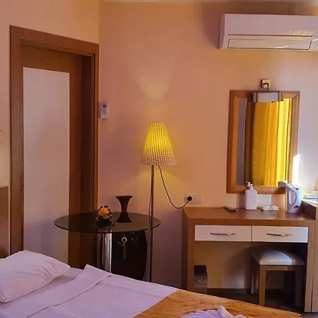 Hotell Kleopatra Ikiz 3*