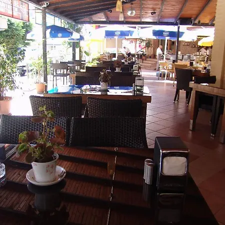 Kleopatra Ikiz Szálloda Alanya