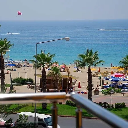 Otel Kleopatra Ikiz 3*
