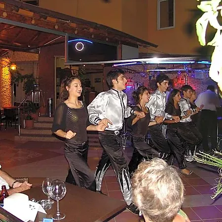 Kleopatra Ikiz Otel 3*