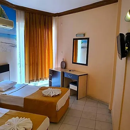 Otel Kleopatra Ikiz 3*