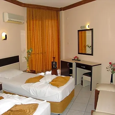 Otel Kleopatra Ikiz 3*