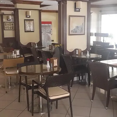Hotell Kleopatra Ikiz 3*