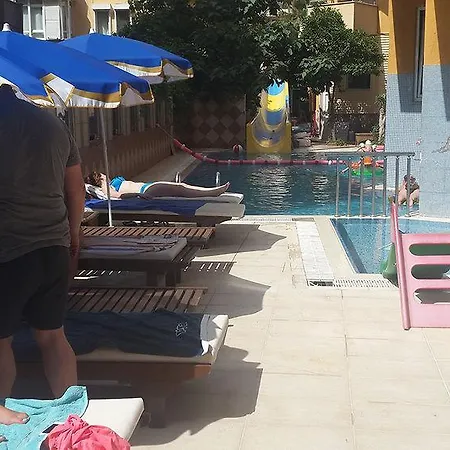 Kleopatra Ikiz ألانيا