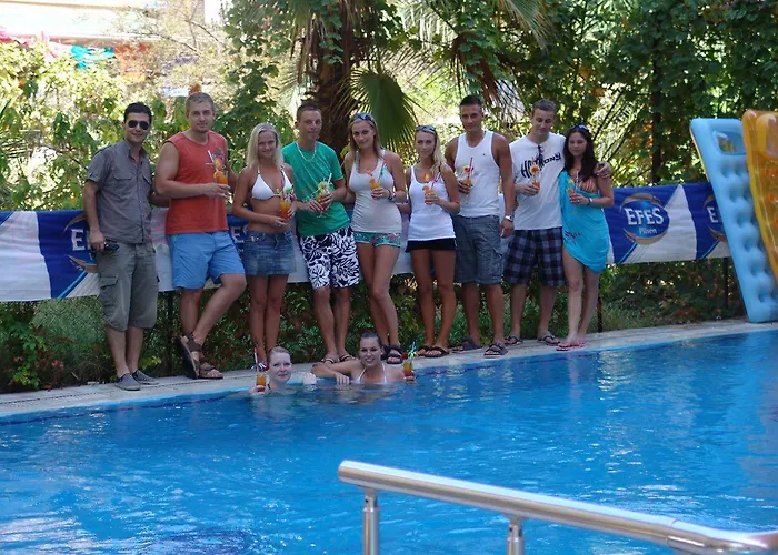 Kleopatra Ikiz Hotel Alanya