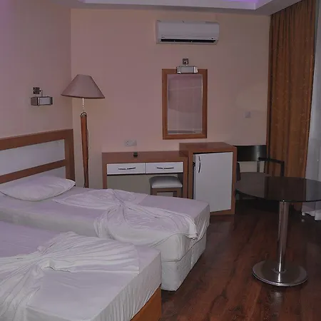 Kleopatra Ikiz Отель 3*