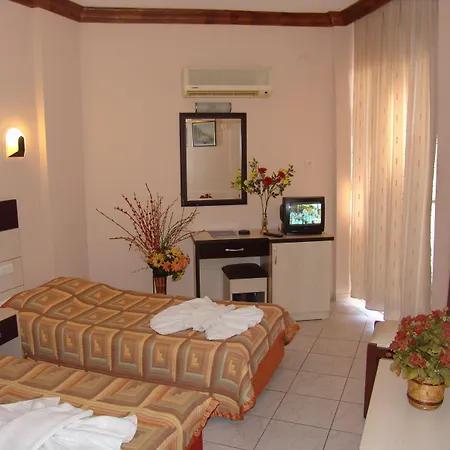 ホテル Kleopatra Ikiz