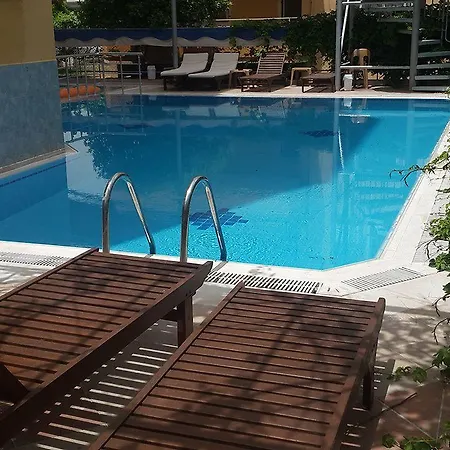 Отель Kleopatra Ikiz 3*